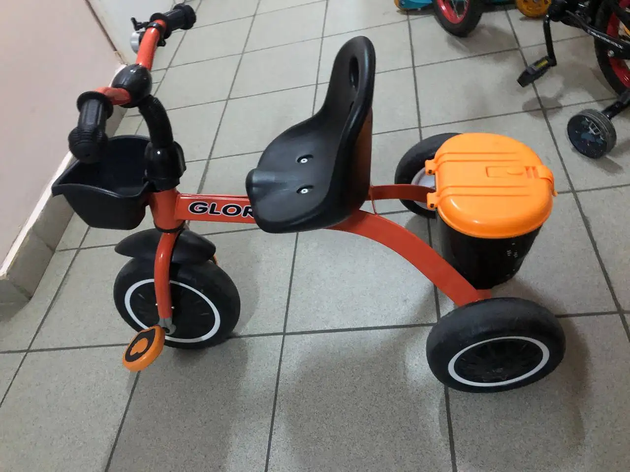 Объявление о продаже в Москве - Барахолка в Москва