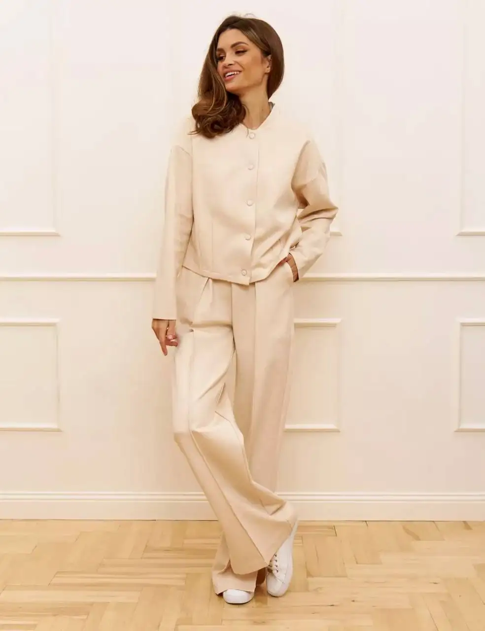 Продам костюм размер L - Костюмы (Одежда) в Лобня