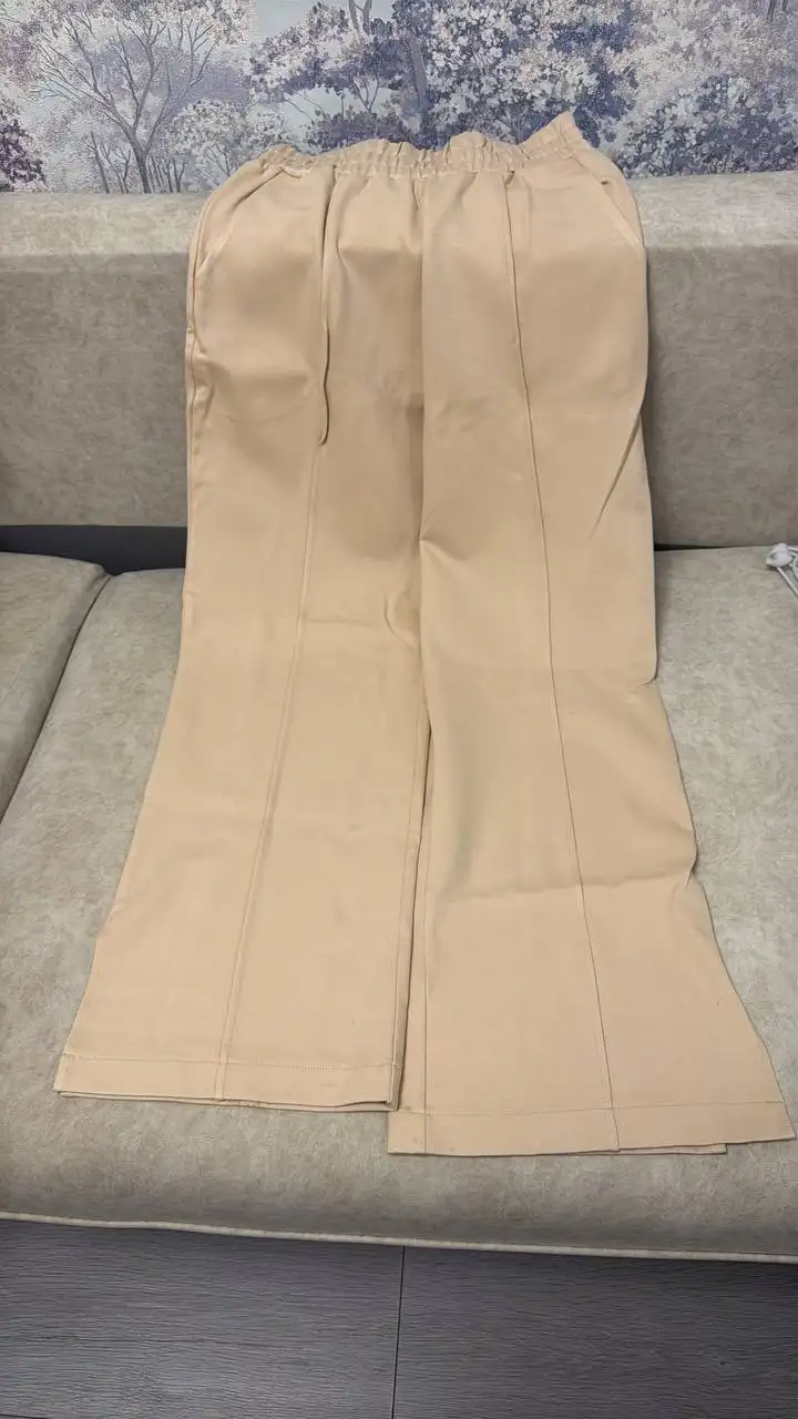 Продам костюм размер L - Костюмы (Одежда) в Лобня