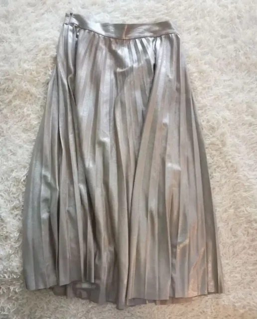Юбка Zara плиссе плотная переливающаяся ткань - частное объявление в Нахабино