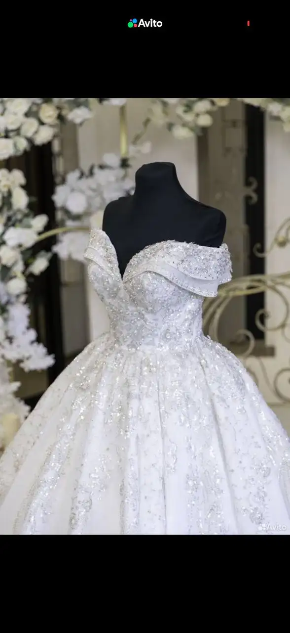 Свадебное платье размер 40-46 - Свадебные платья (Одежда) в Москва