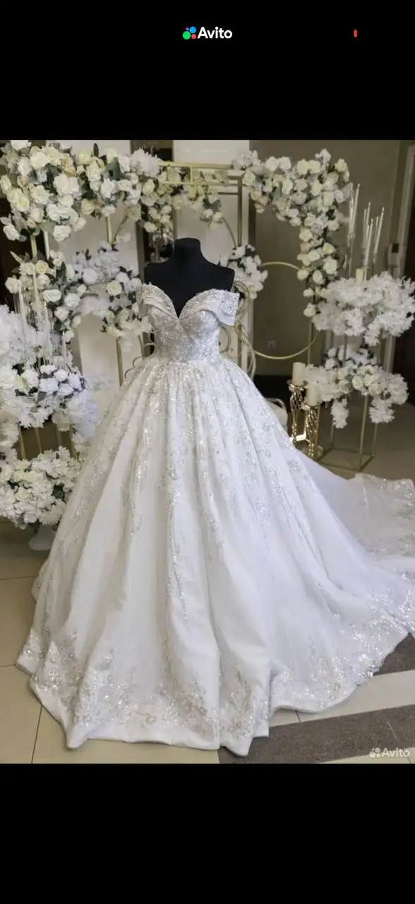 Свадебное платье размер 40-46 - Свадебные платья (Одежда) в Москва
