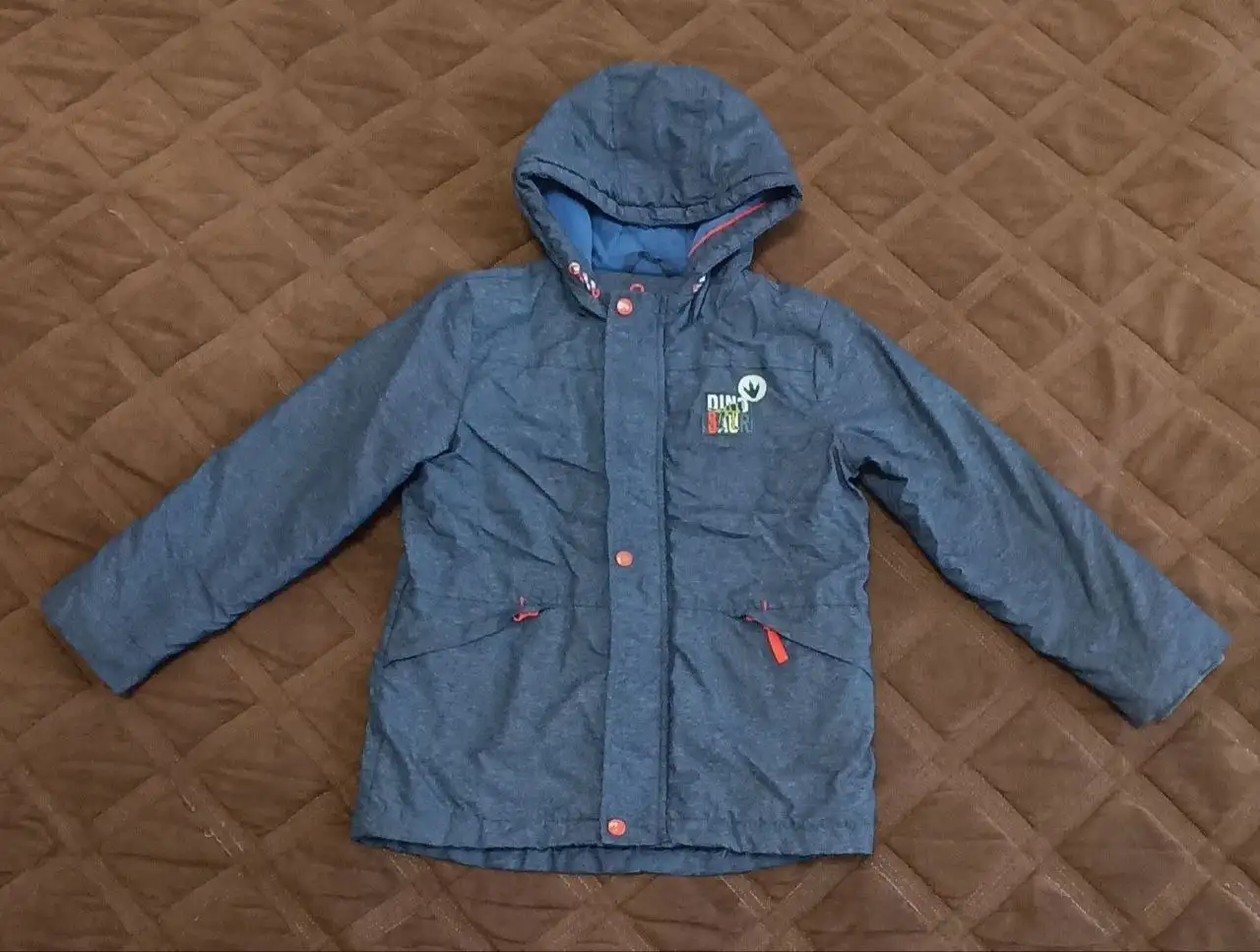 Демисезонная куртка для детей 4-6 лет - Детская одежда (Одежда) в Москва