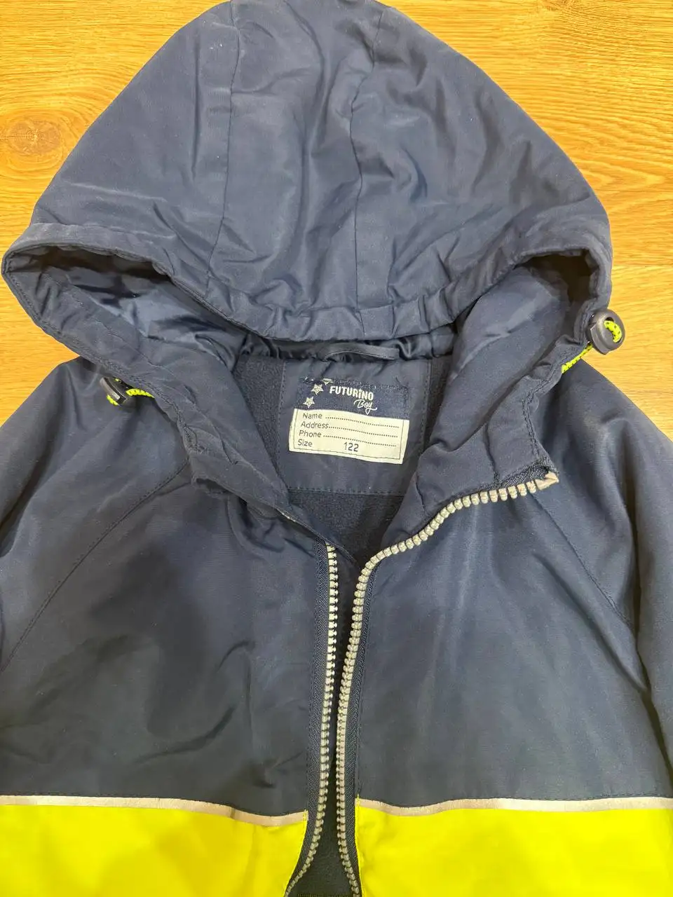 Курточка для мальчика 122 размер - Детская одежда (Одежда) в Москва