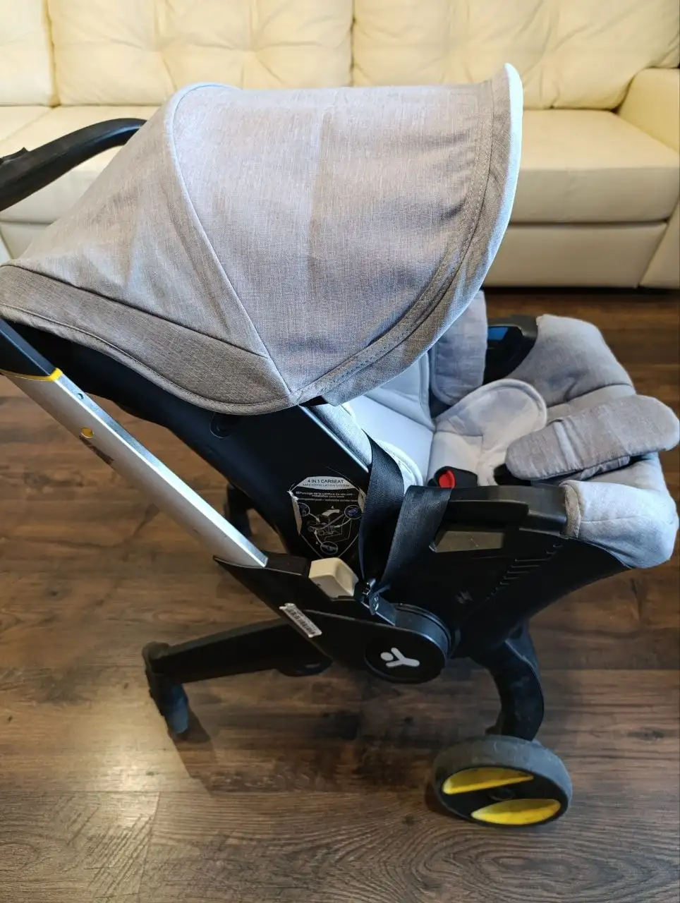 Продажа автолюльки 4в1 - Автокресла (Товары для детей) в Москва