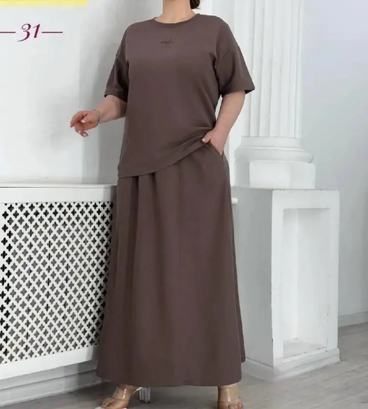 Новый костюм 46-48р - Одежда в Москва