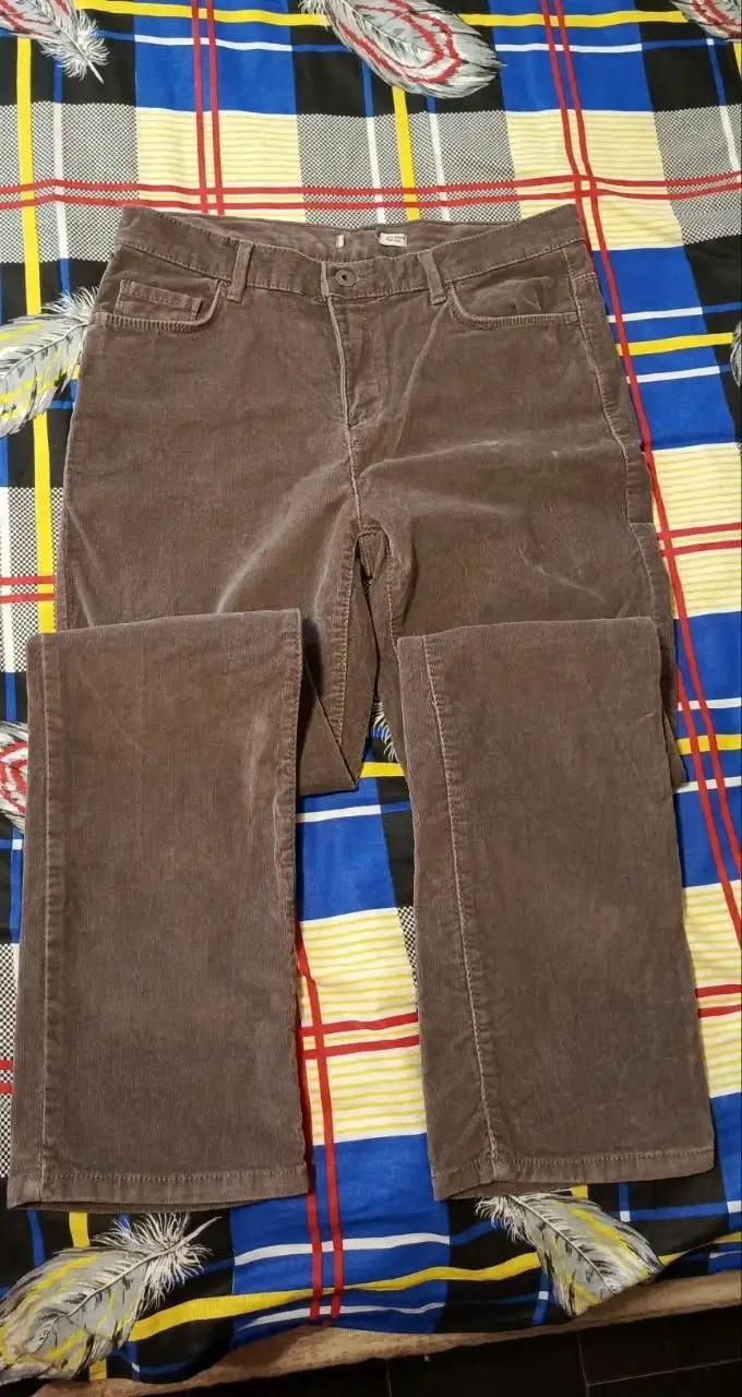 Женские брюки из микровельвета коричневого цвета, размер 42 (S) - Женская одежда (Одежда) в Москва