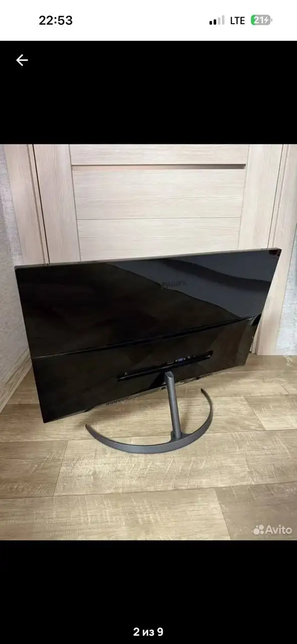 Продажа монитора 27 дюймов и фотоаппарата Canon 550D - Электроника в Москва