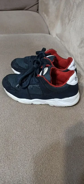 Лёгкие кроссовки размер 30 - Обувь в Москва