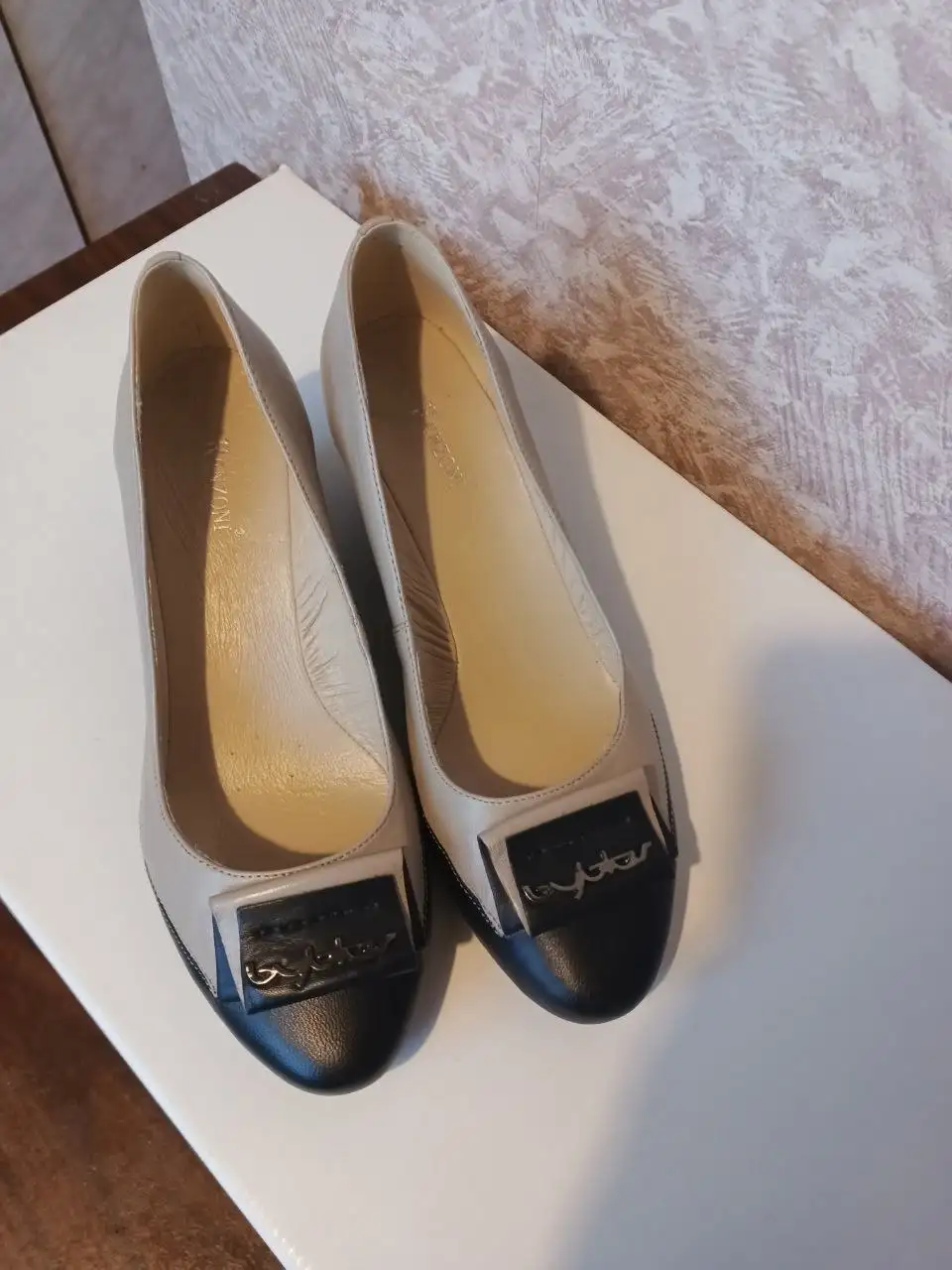 Турецкие кожаные ботинки 39 размера - Обувь (Одежда) в Москва