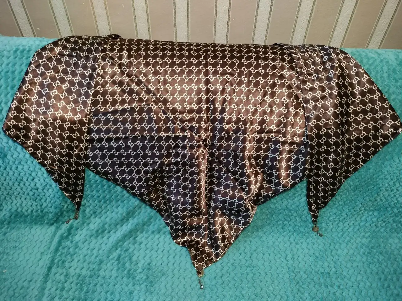 Продажа больших треугольных косынок Flokin и палантинов PASHMINA - Аксессуары (Одежда) в Москва