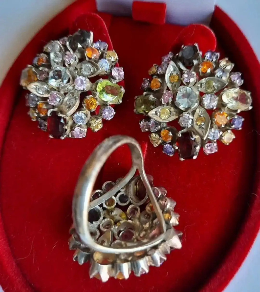 Серьги и кольцо из серебра 925 пробы с натуральными самоцветами - Ювелирные изделия (Барахолка) в Москва