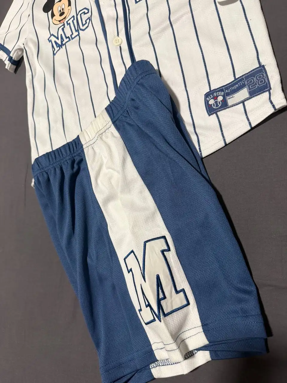 Костюмы на 3,5 лет - Детская одежда (Товары для детей) в Москва