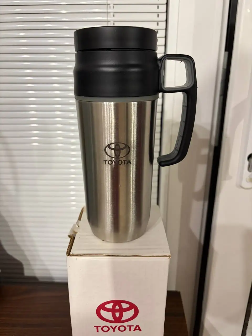 Термокружка Stanley лимитированной коллекции для Toyota - Посуда (Барахолка) в Москва