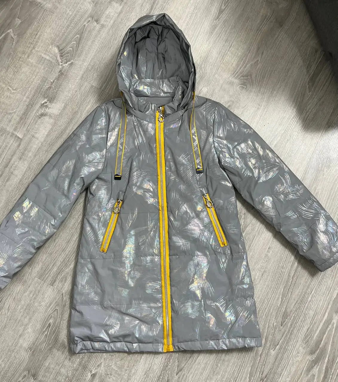 Плащ для девочки Loosencool на рост 146-152 см - Детская одежда (Одежда) в Москва