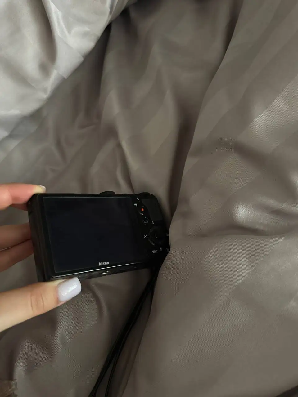 Продам фотоаппарат Никон300 - Фототехника (Электроника) в Москва