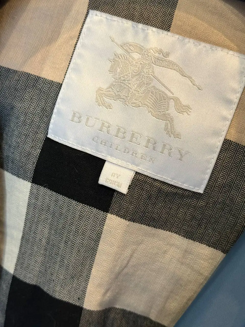 Продам куртку Burberry на мальчика 128 размер - Детская одежда (Одежда) в Москва