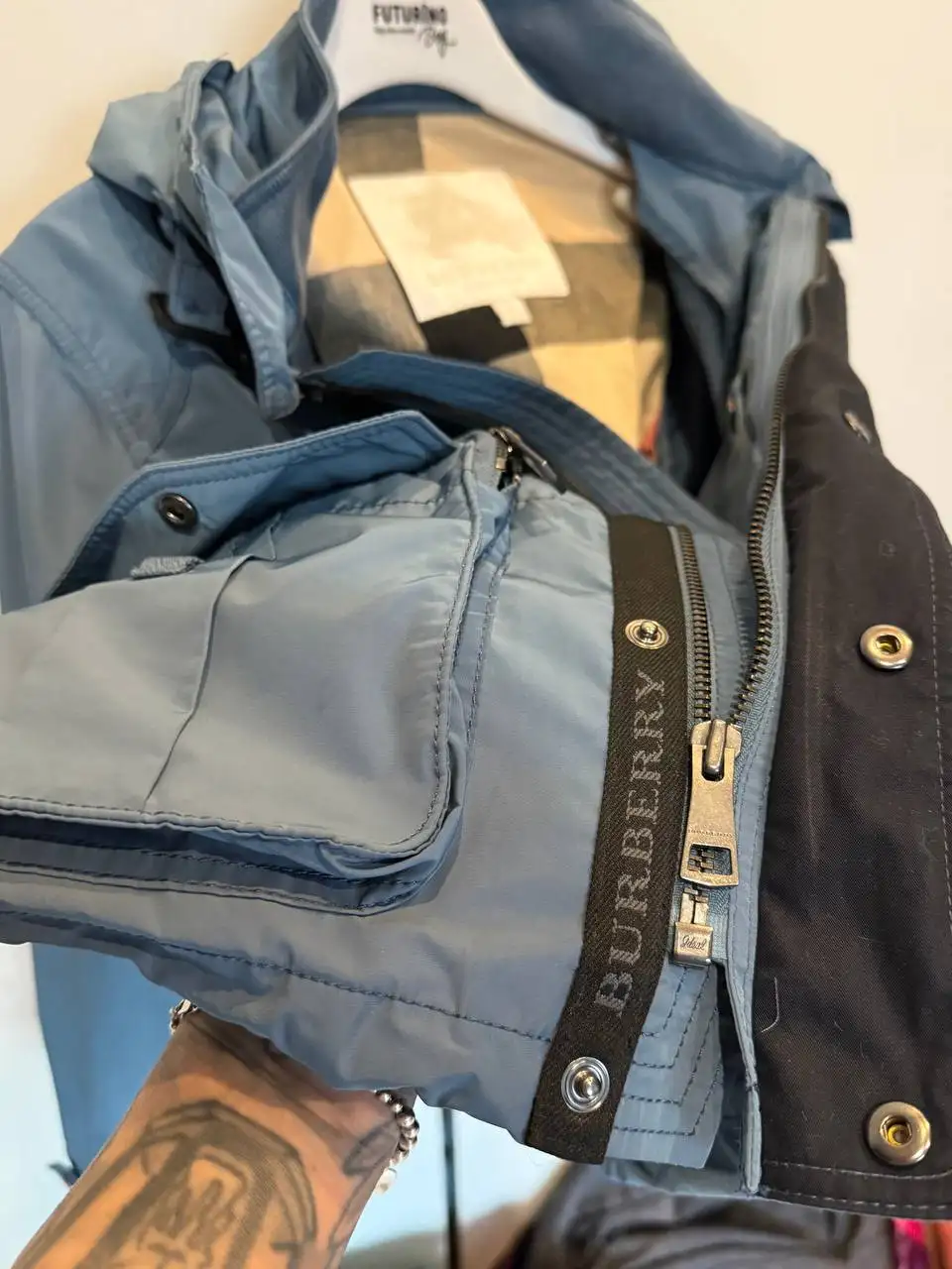 Продам куртку Burberry на мальчика 128 размер - Детская одежда (Одежда) в Москва