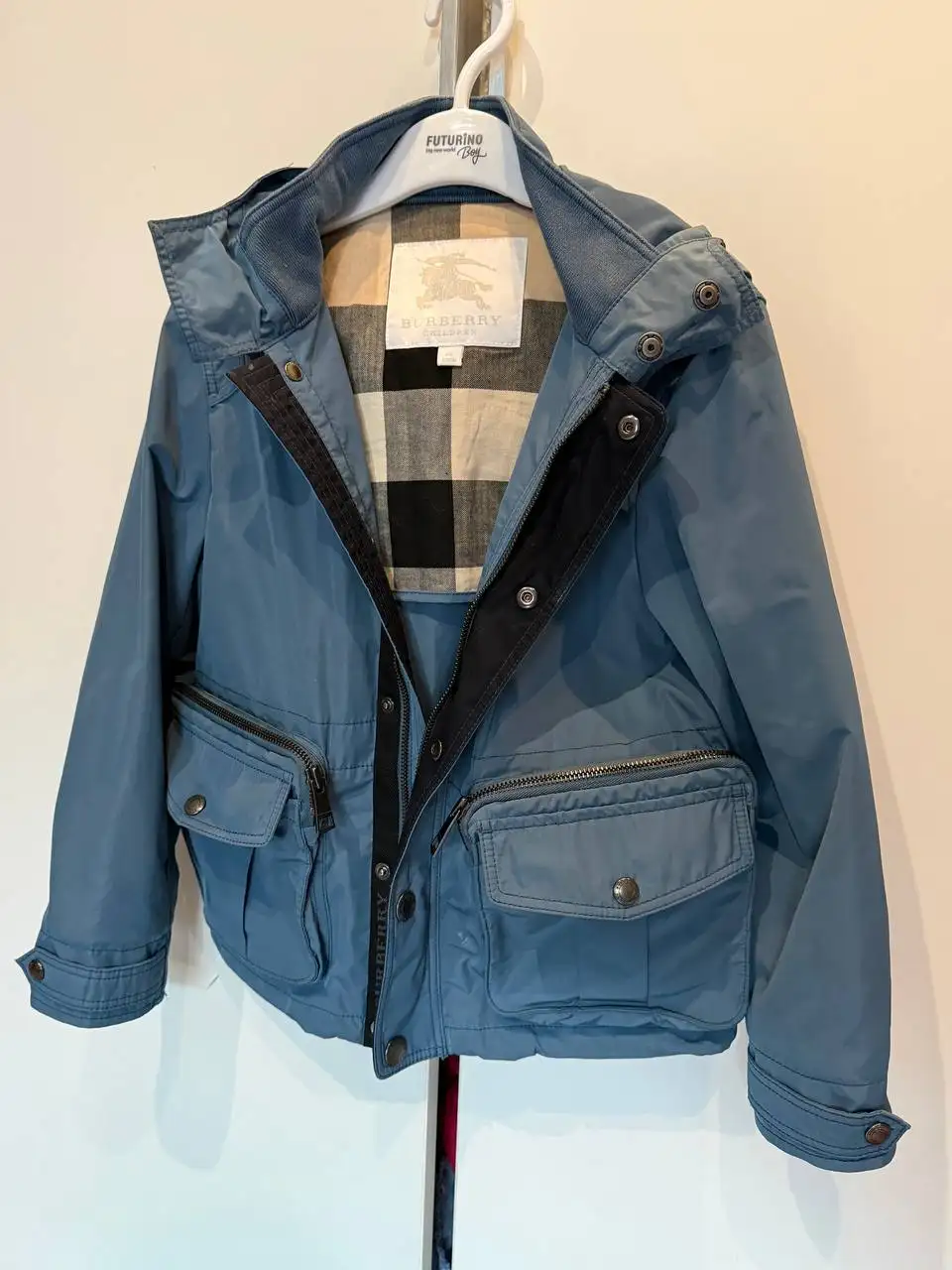 Продам куртку Burberry на мальчика 128 размер - Детская одежда (Одежда) в Москва