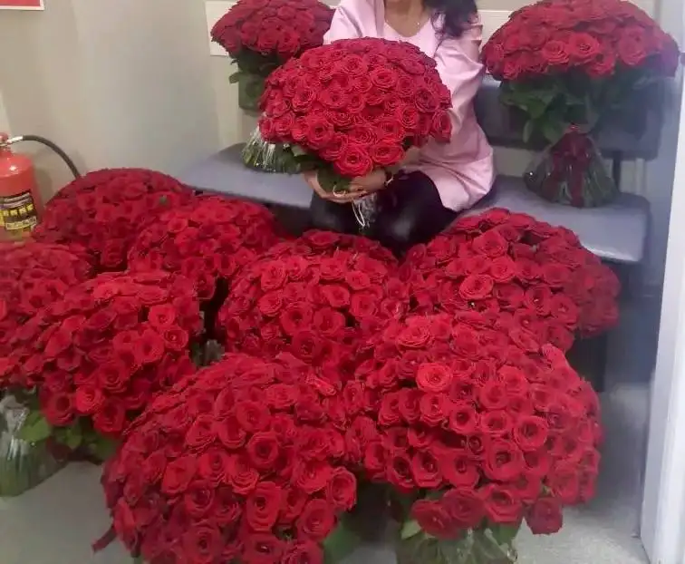 Букет свежих роз 77-100 штук - Барахолка в Москва