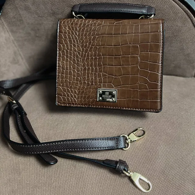 Сумочка кросс-боди от Bessie - Одежда в Москва