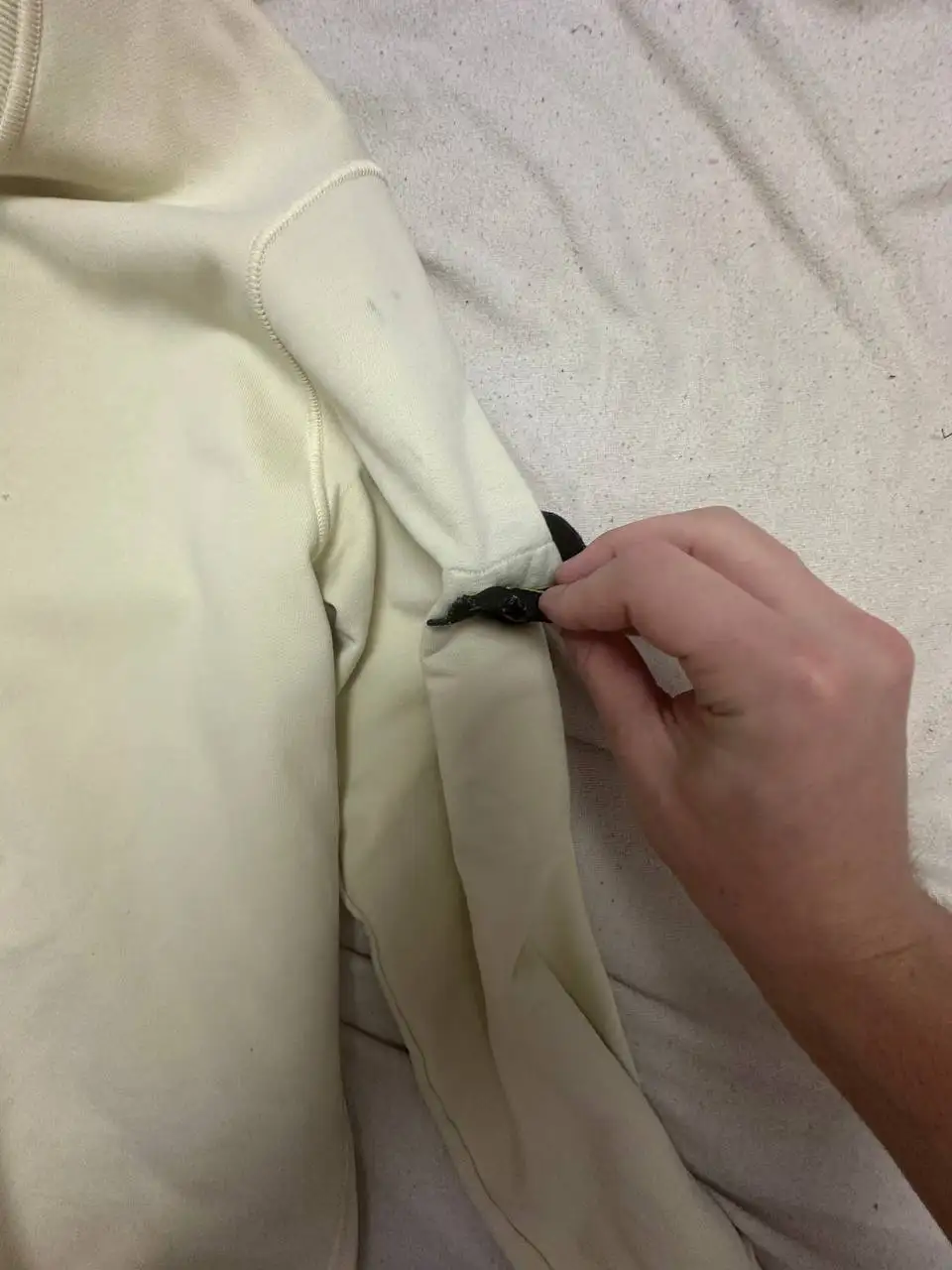 Продам Stone Island свитшот - Свитшоты (Одежда) в Москва