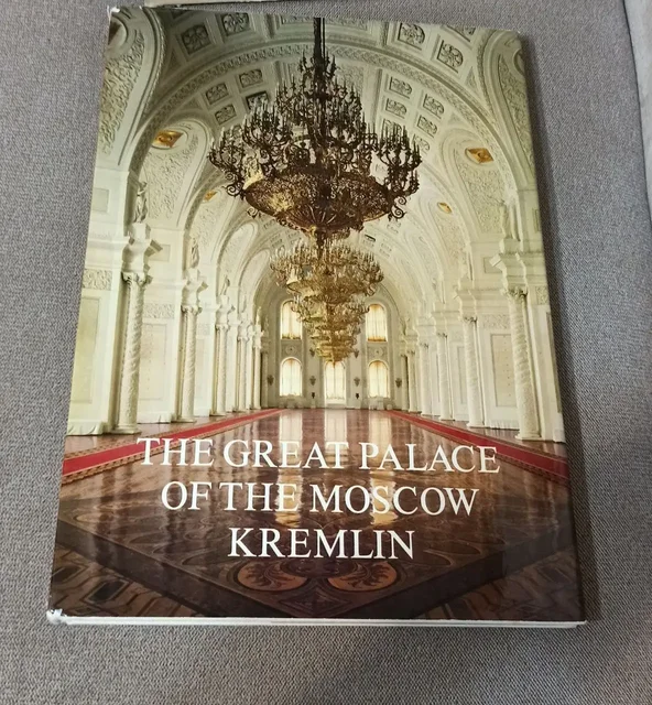 Альбом Большой Кремлёвский Дворец на английском языке - Искусство и антиквариат в Москва
