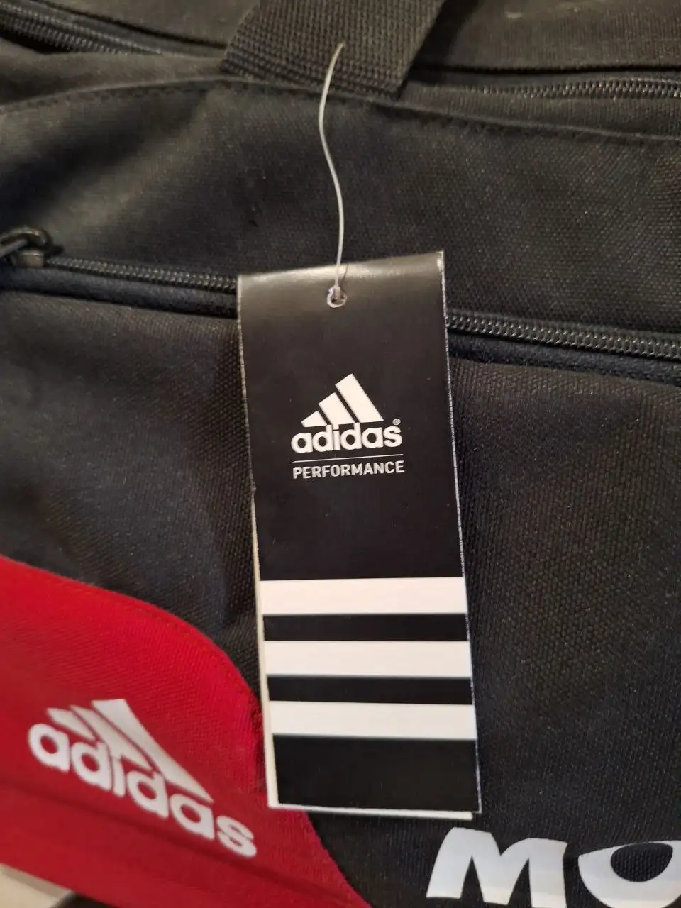 Спортивная сумка Adidas с биркой - Сумки и рюкзаки (Спорт и отдых) в Сосенский