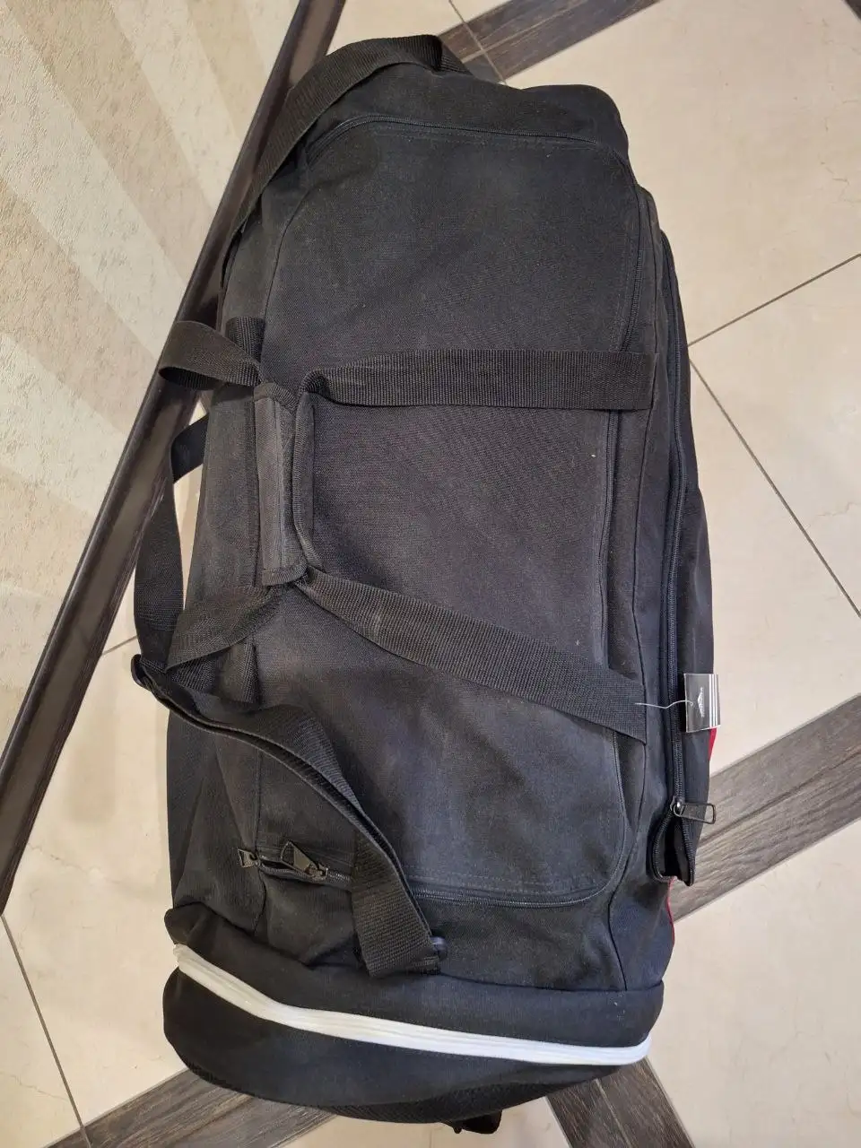 Спортивная сумка Adidas с биркой - Сумки и рюкзаки (Спорт и отдых) в Сосенский