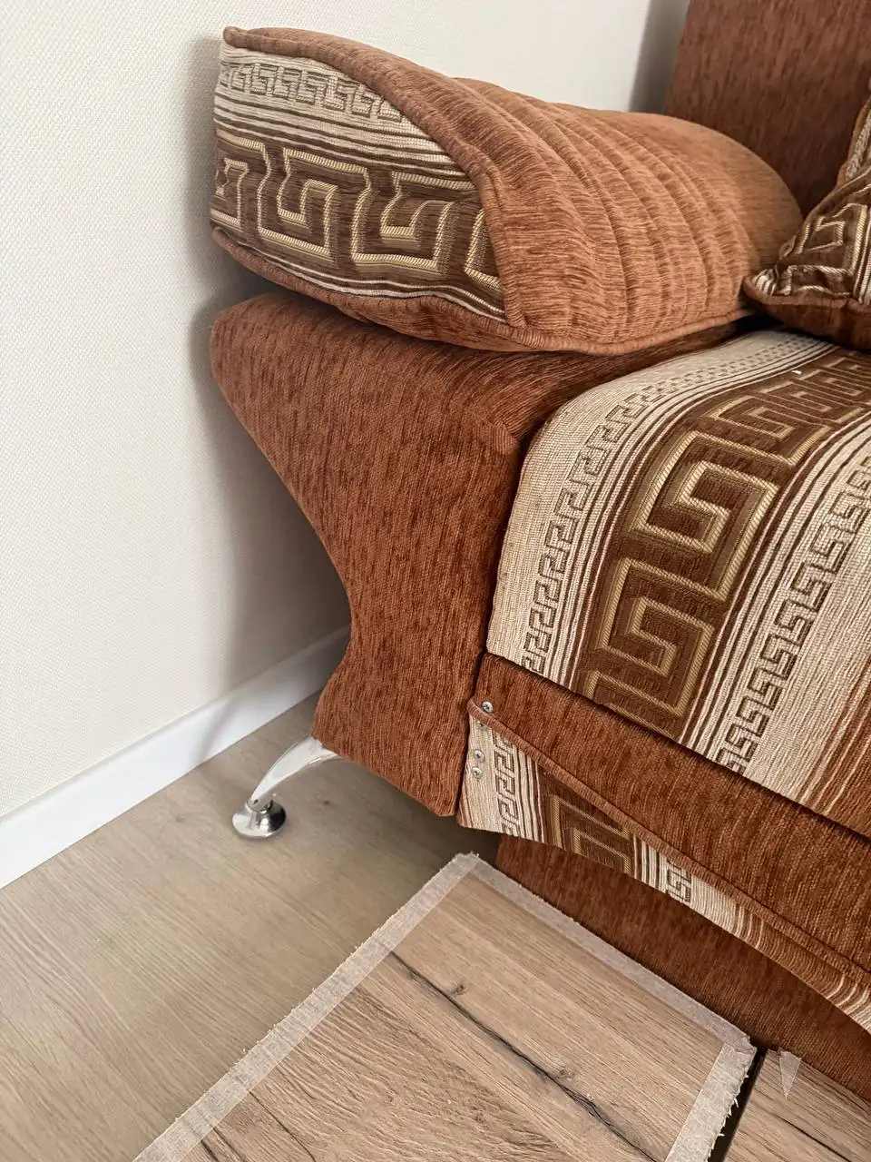 Диван раскладной 2,00*70 - Мебель (Для дома и дачи) в Москва