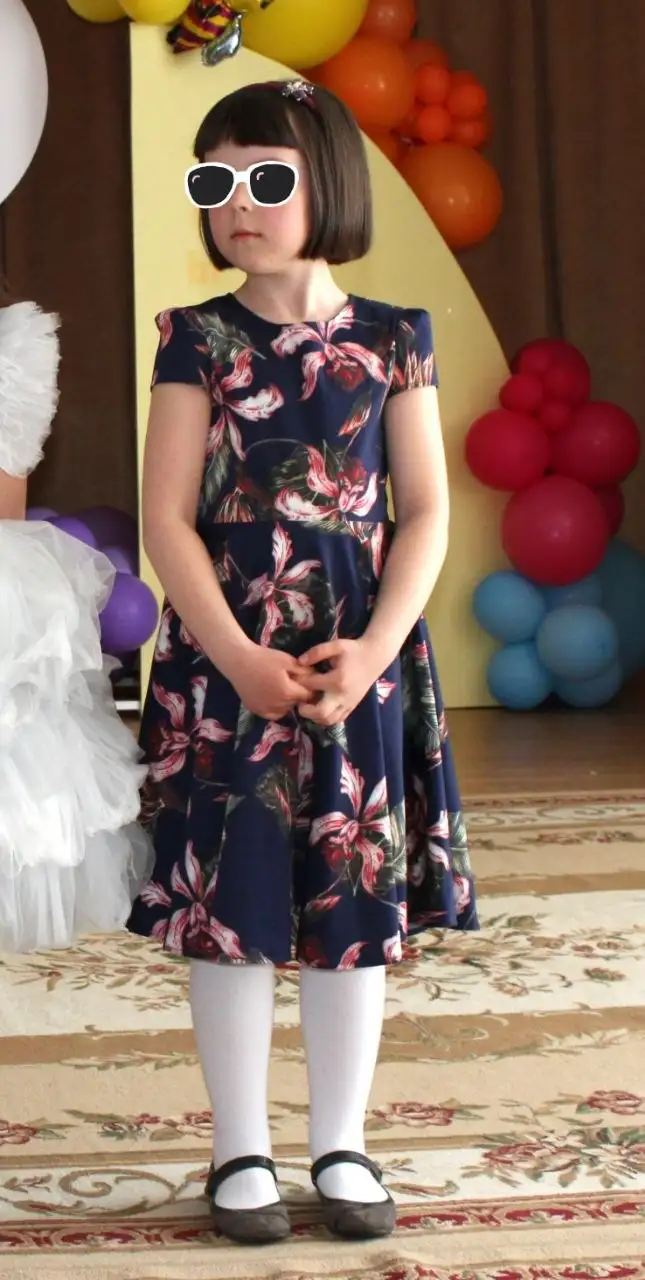 Нарядное платье для девочки 140 см - Платья (Одежда) в Лобня