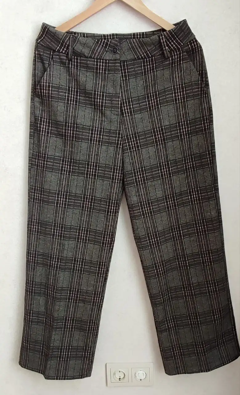 Новые женские брюки в клетку размер 44-46 - Брюки (Одежда) в Москва