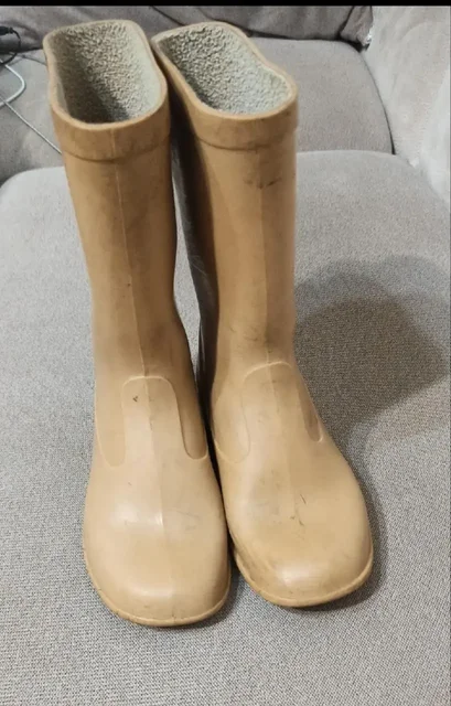 Детские резиновые сапоги р.31 - Книги и раскраски в Москва