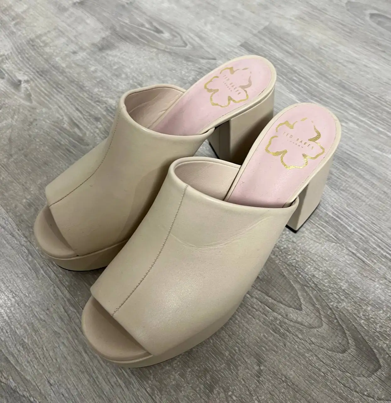 Новые мюли Ted Baker Deltino 37 размера - Обувь (Одежда) в Москва