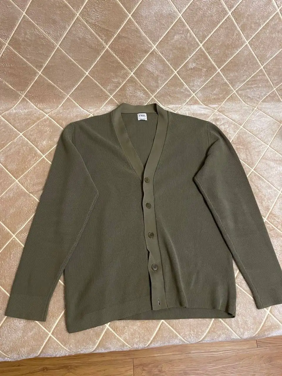 Одежда от Giorgio Armani, Frankie Morenno, Zara, Dolce & Gabbana, Massimo Dutti - Одежда в Москва