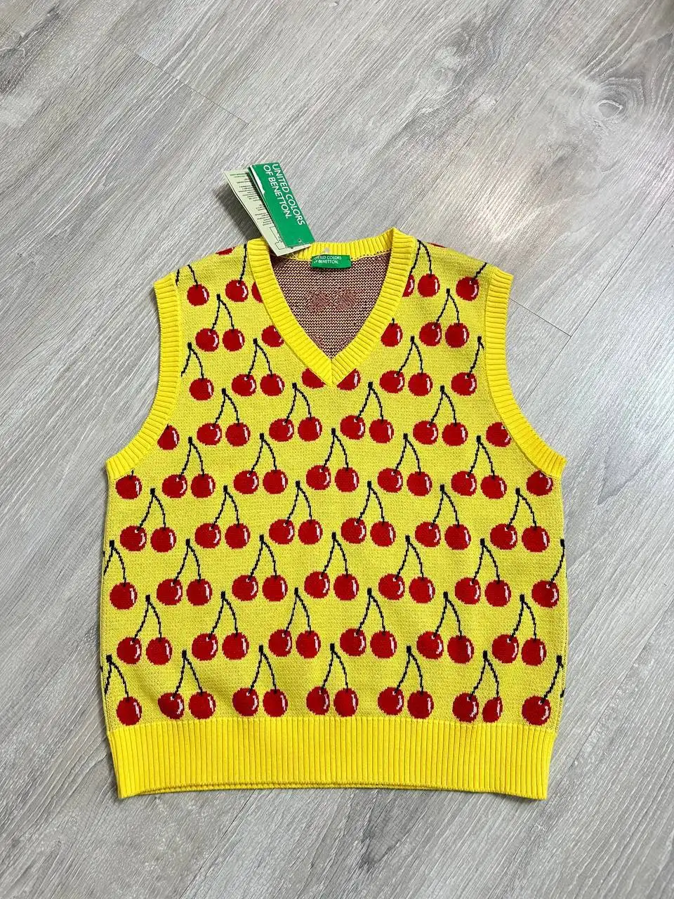 Новый трикотажный топ Benetton, 100% хлопок - Топы (Одежда) в Москва