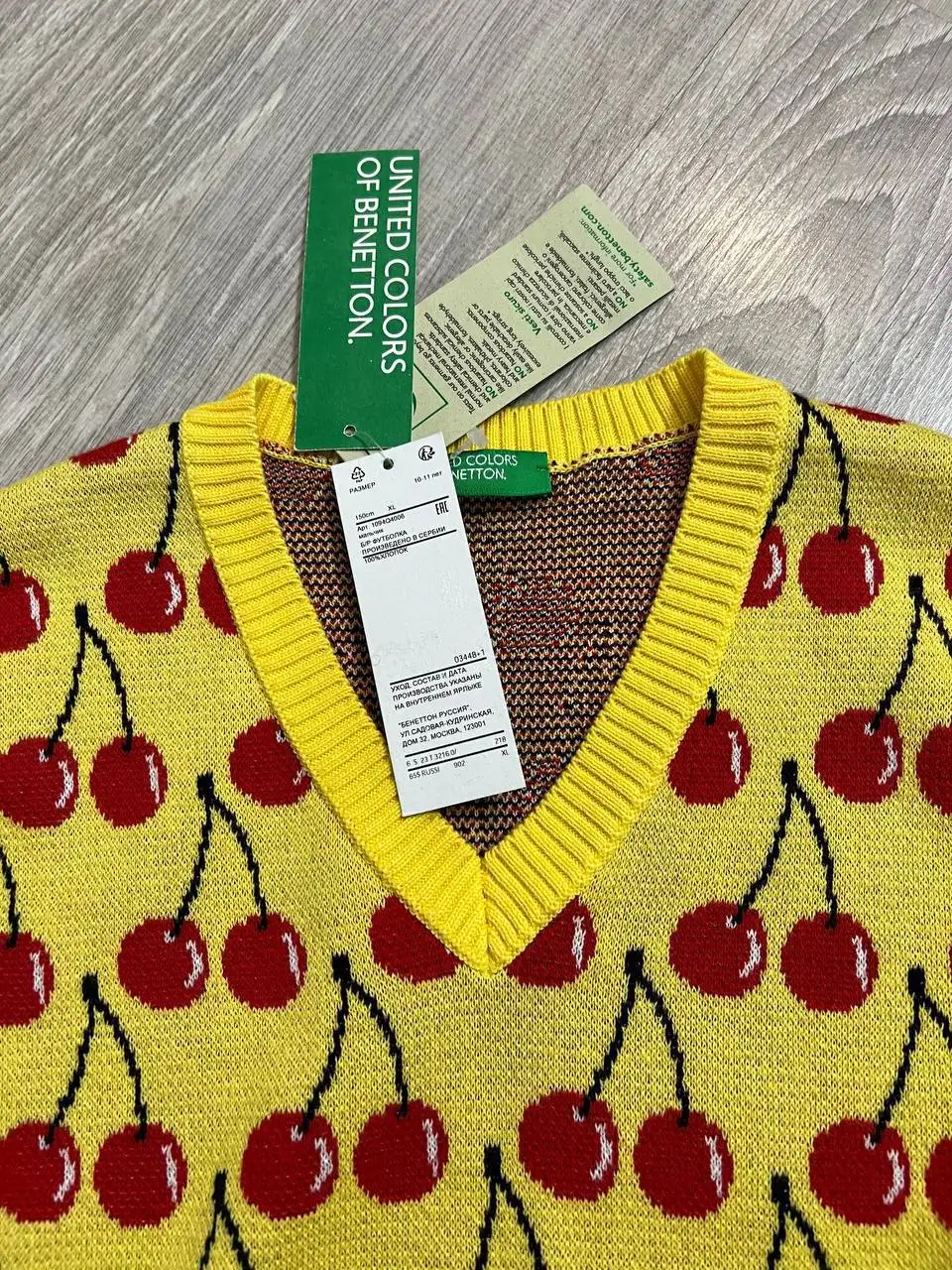 Новый трикотажный топ Benetton, 100% хлопок - Топы (Одежда) в Москва