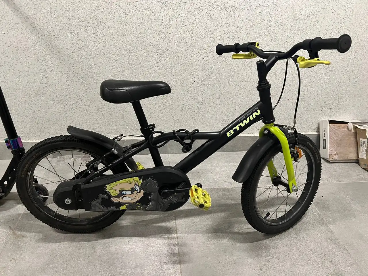 Велосипед детский BTwin 16 радиус - Велосипеды (Хобби и отдых) в Москва