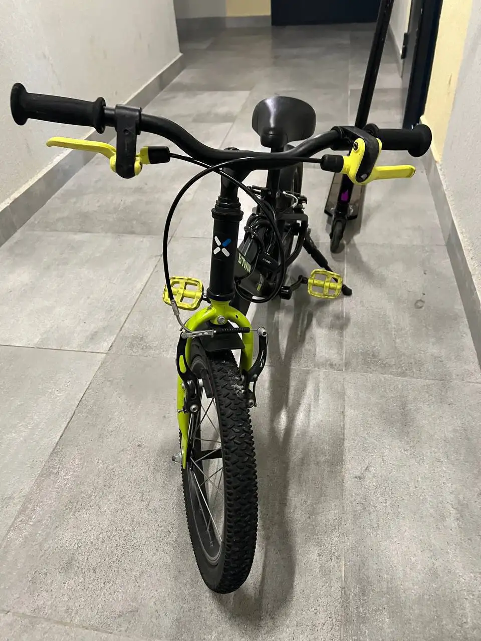 Велосипед детский BTwin 16 радиус - Велосипеды (Хобби и отдых) в Москва