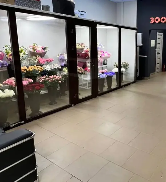 Продам профессиональный цветочный холодильник - частное объявление в Люберцы