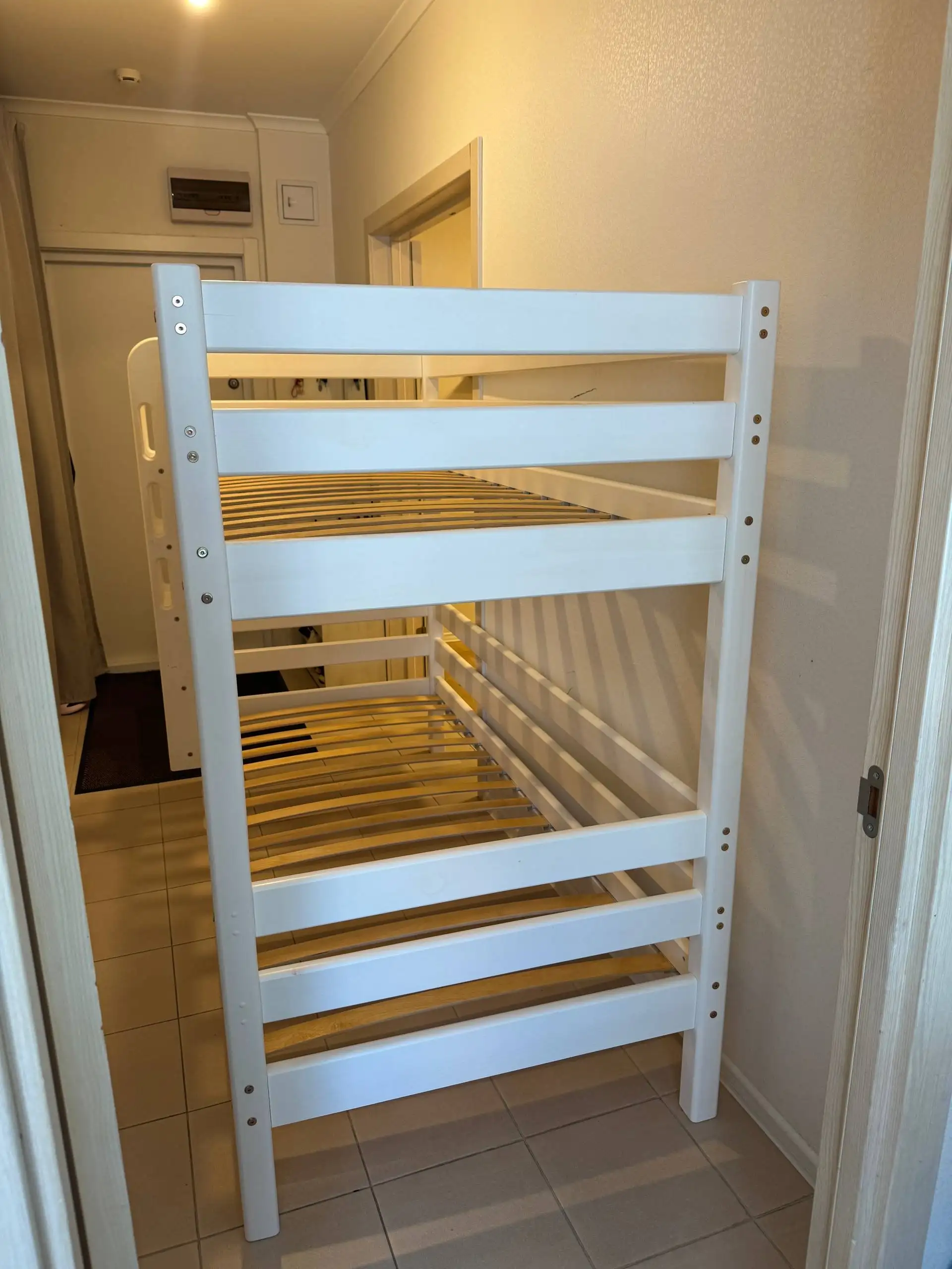 Продам 4 тонны - Барахолка в Москва
