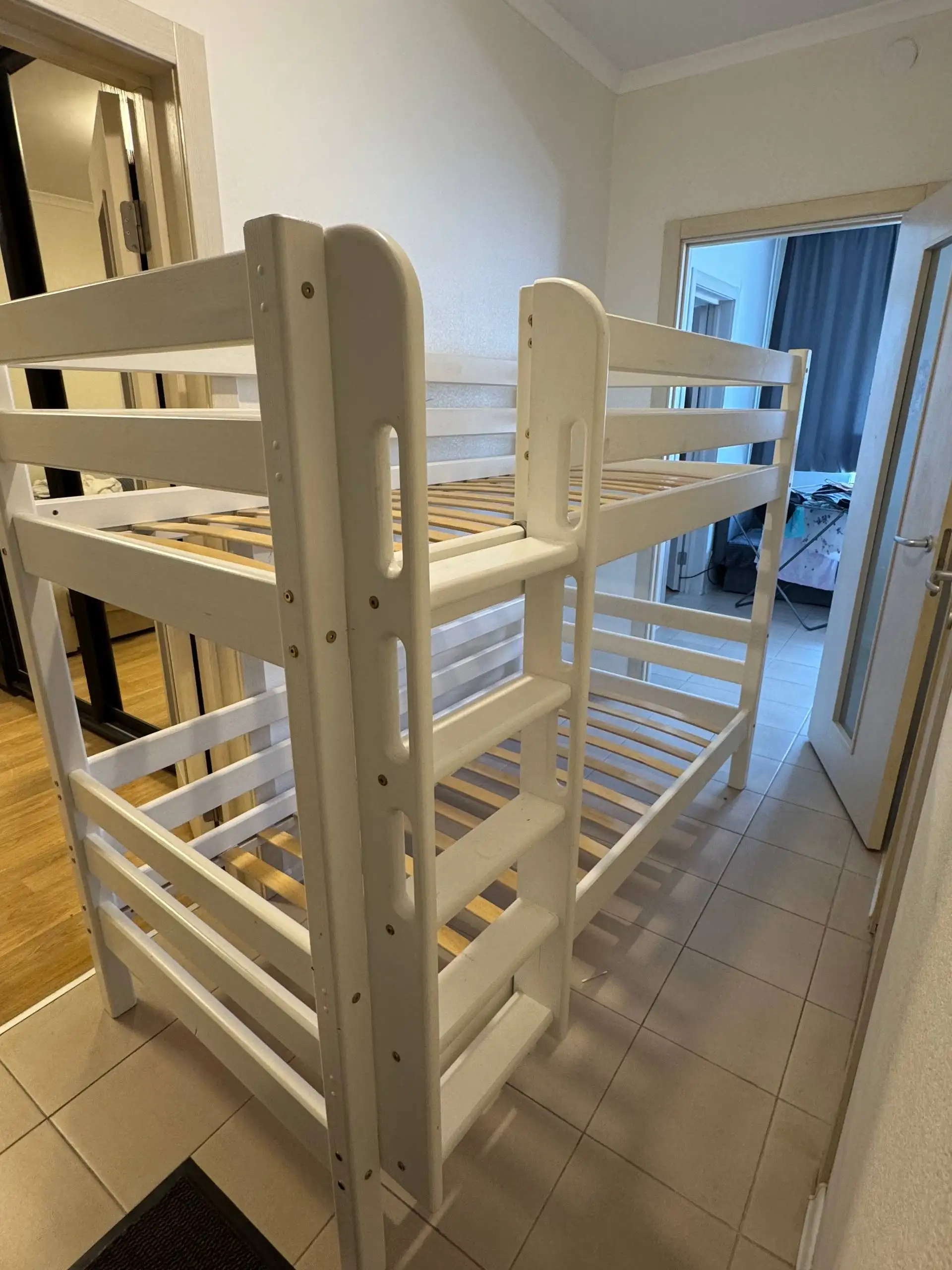 Продам 4 тонны - Барахолка в Москва