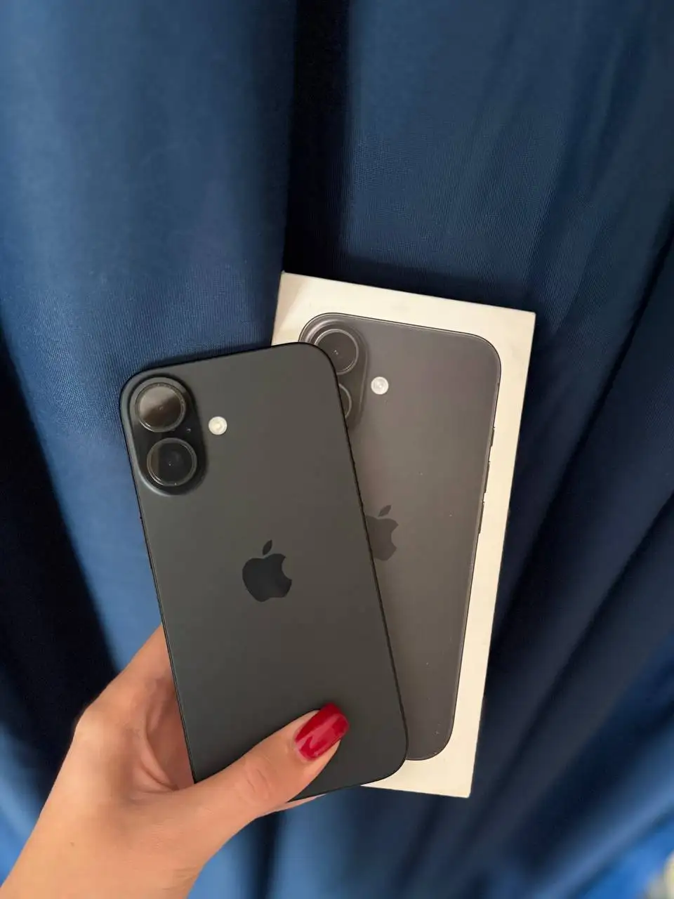 Продам iPhone 16 128GB - Смартфоны и гаджеты (Электроника) в Москва