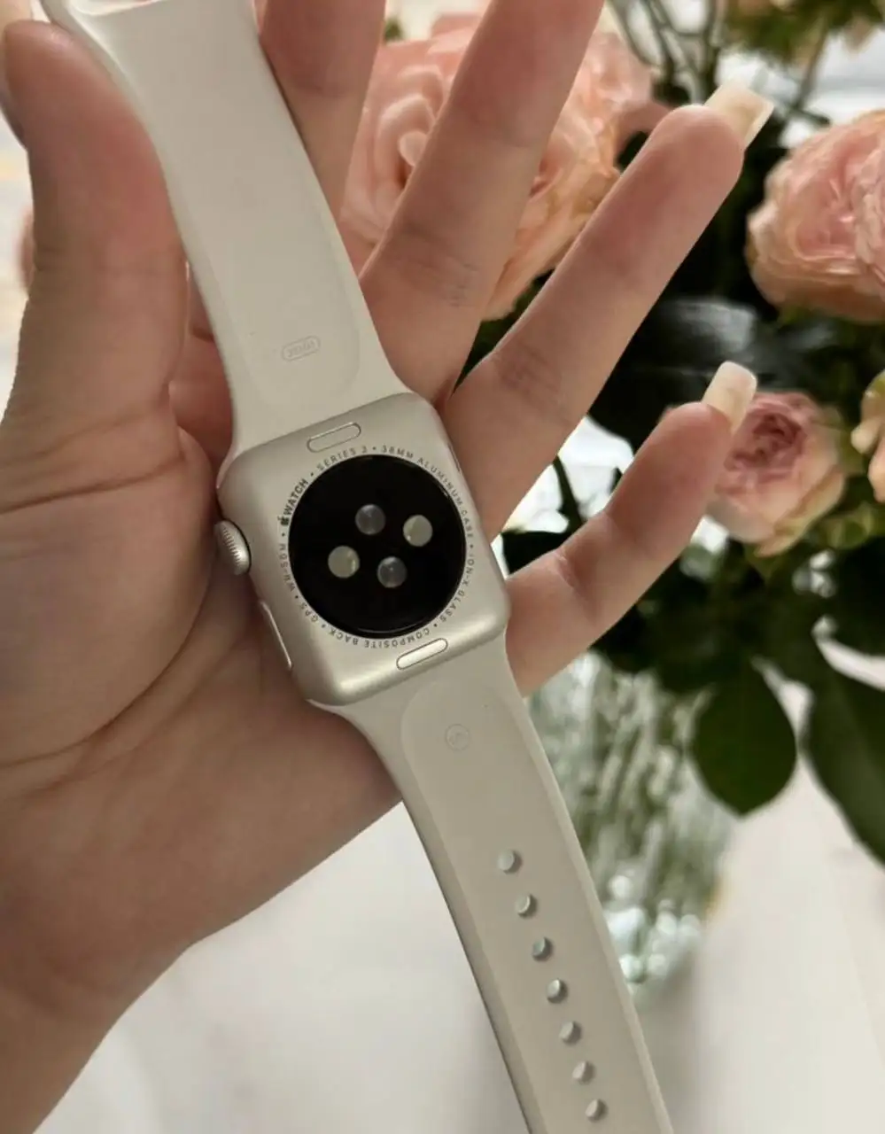 Apple Watch в хорошем состоянии - Умные часы (Электроника) в Москва