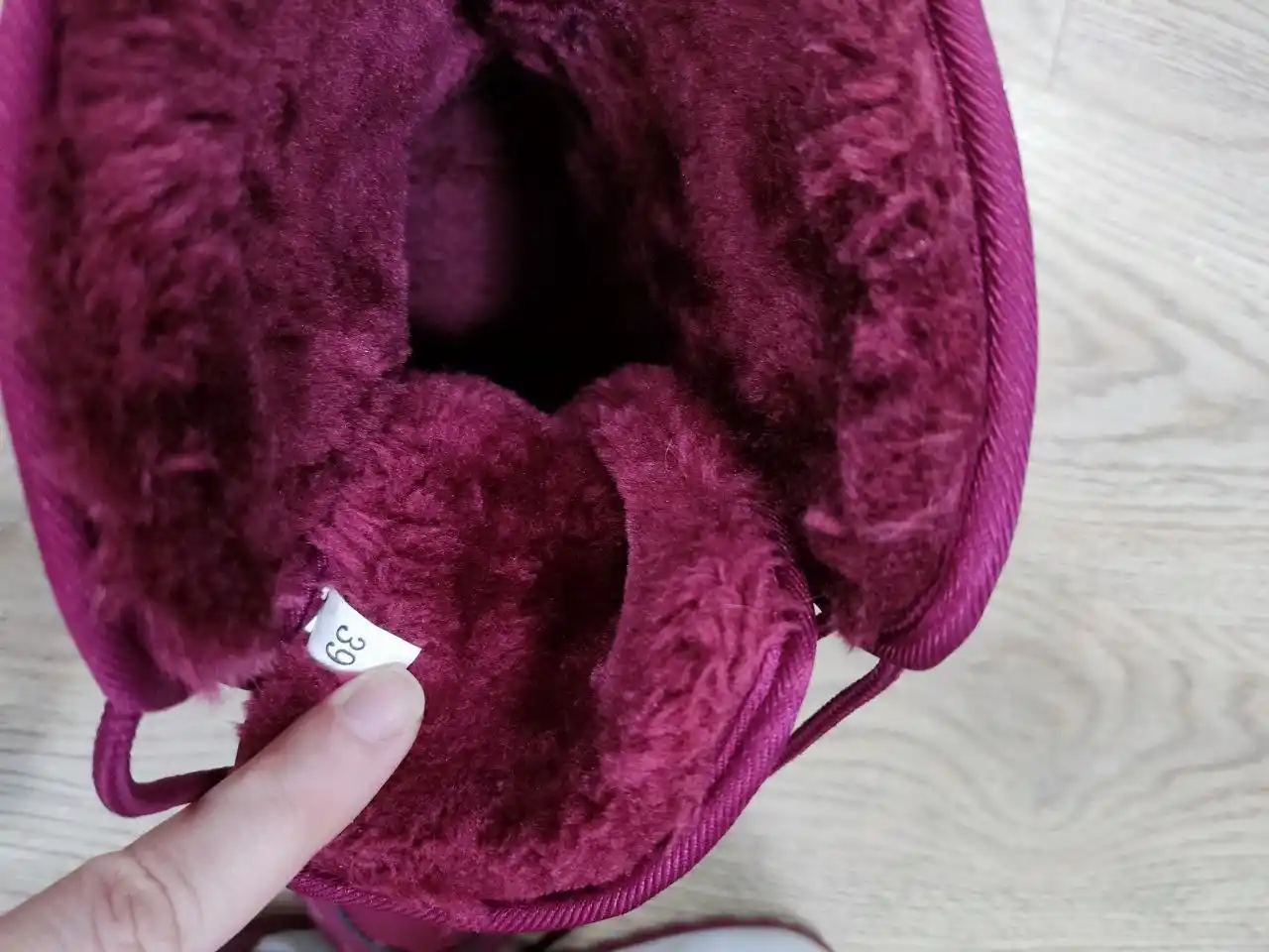 Зимние женские сапоги