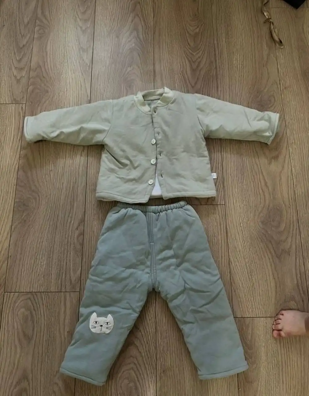 Отдам за шоколадку