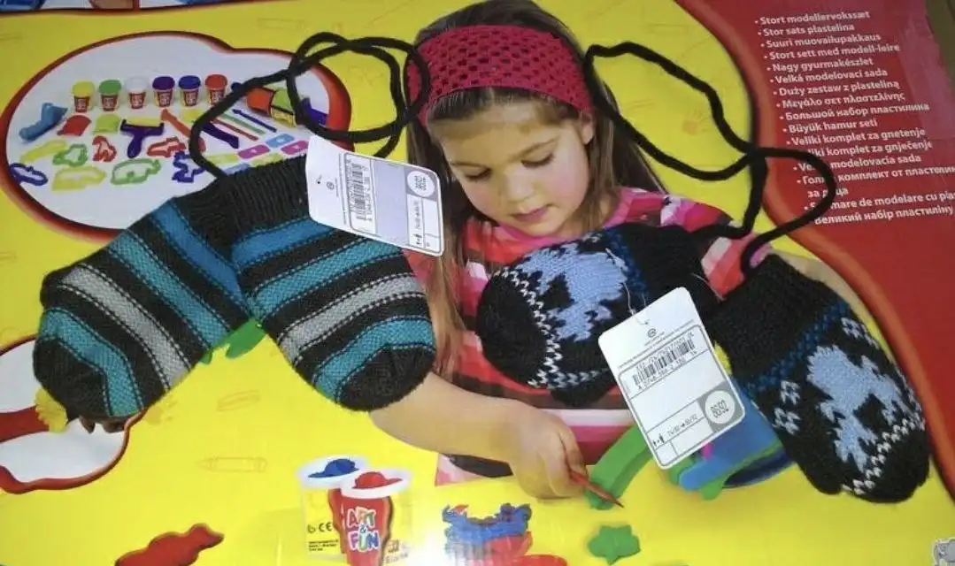 Варежки C&A утепленные флисом