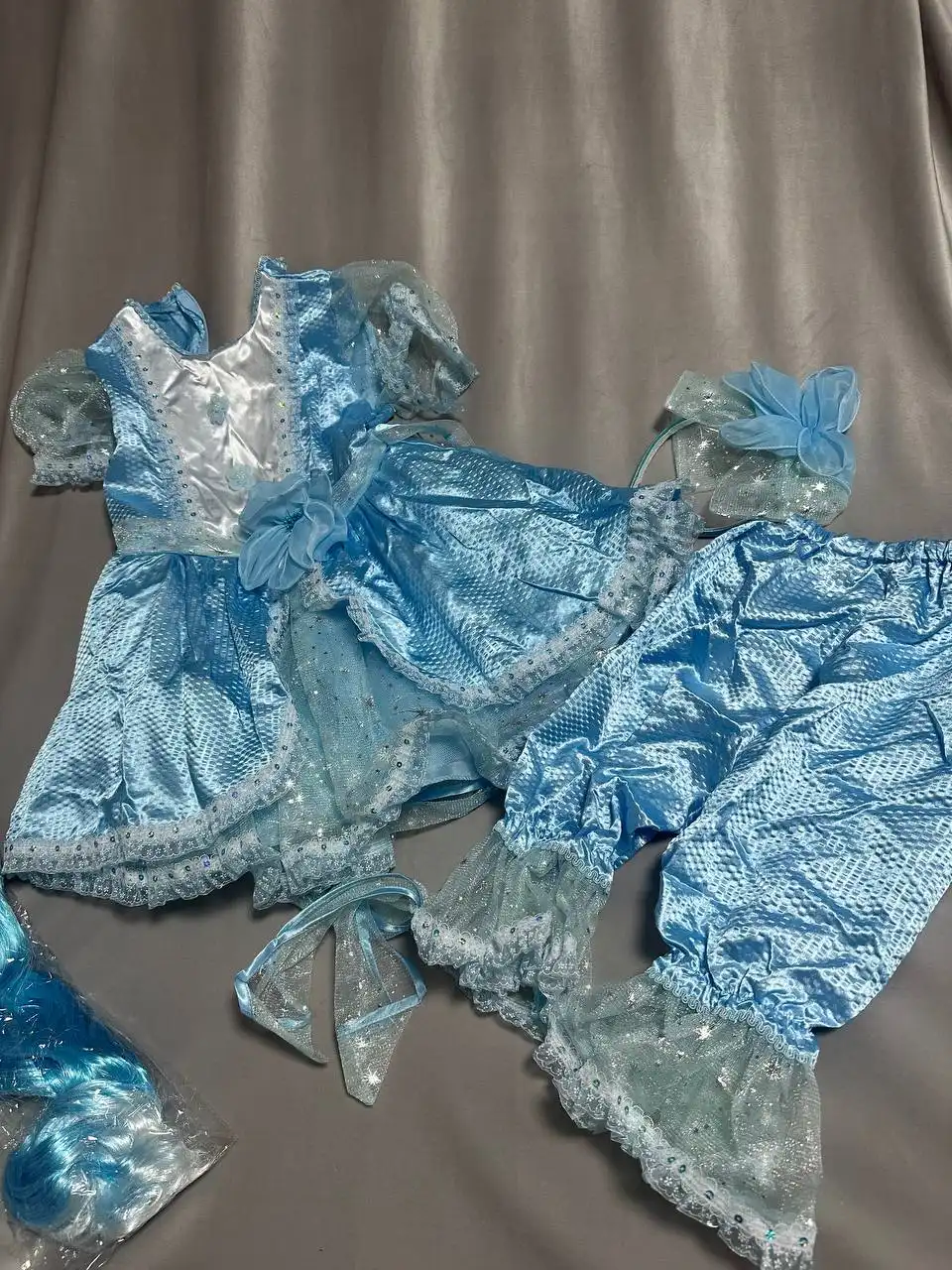 Продажа новых детских костюмов