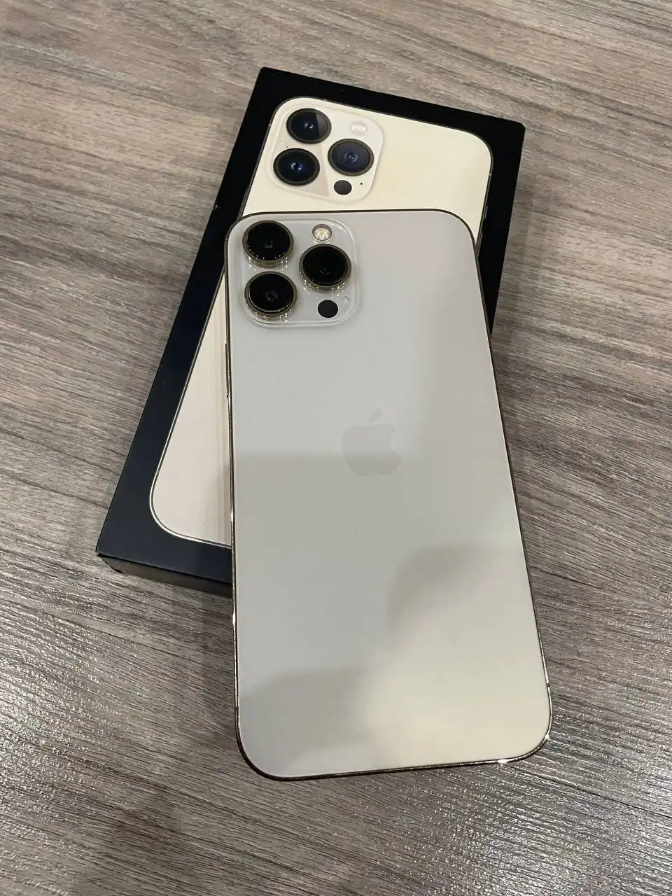 iPhone 13 Pro Max 128 ГБ в хорошем состоянии
