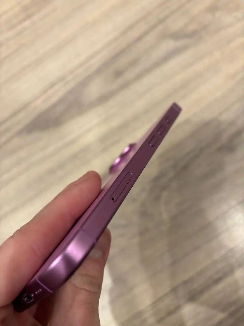 Продажа iPhone 16 128 ГБ